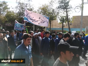 راهپیمایی دانشجویان آموزشکده فنی و حرفه ای ریف ابرکوه در راهپیمایی با شکوه 13 آبان ماه 7